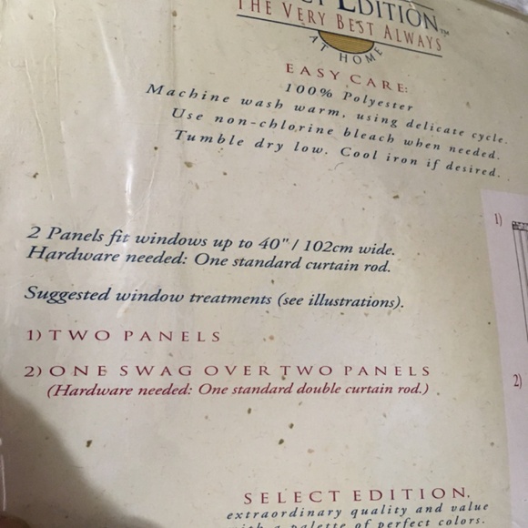 2 Sets of polyester window panels, one new se, one slightly used; 4 pcs total - Picture 14 of 16